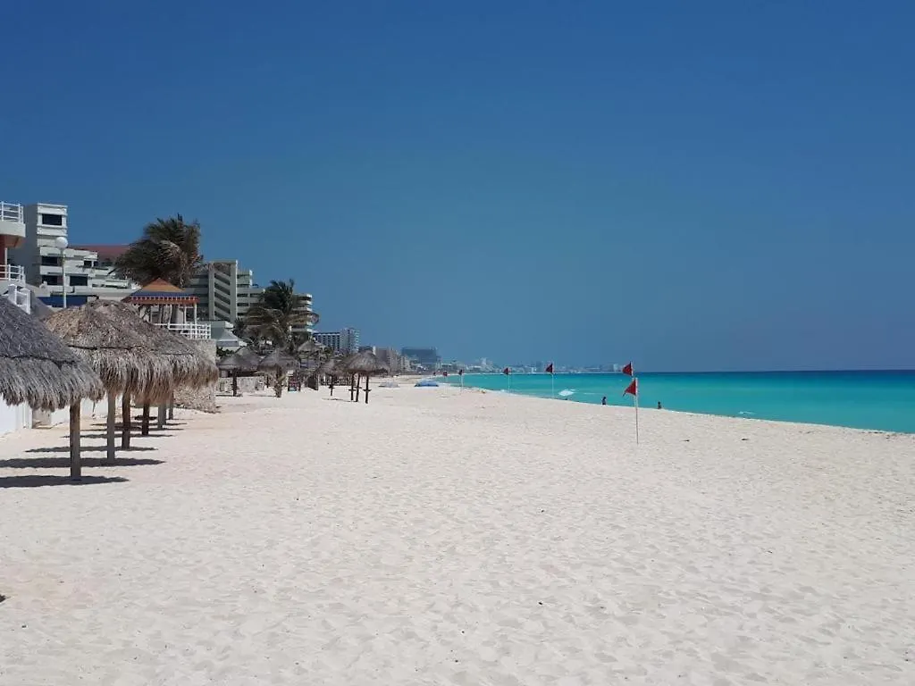 Departamentos Al Lado Del Mar En Zona Hotelera Cancun Apartment
